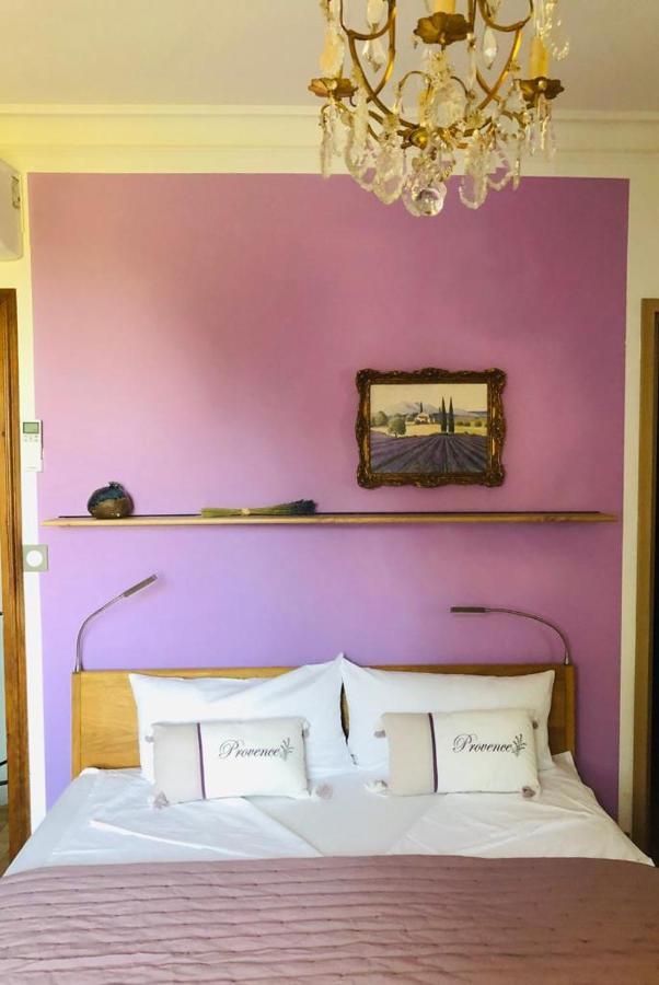 Villeneuve-lès-Avignon B&B Oasis Des Lavandes - Chambre Coqueliot מראה חיצוני תמונה
