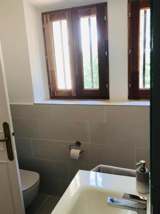 Villeneuve-lès-Avignon B&B Oasis Des Lavandes - Chambre Coqueliot מראה חיצוני תמונה